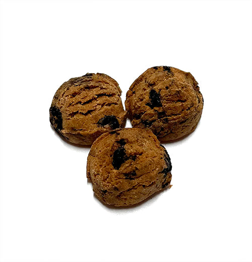 handmade carob chip dog cookie treats by bubba roses biscuit company